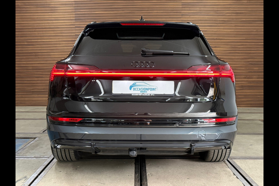Audi e-tron 55 quattro S Black edition 95 kWh | 408PK | Pano | Ambient | Trekhaak | 21” | Matrix LED | 360° | Luchtvering |