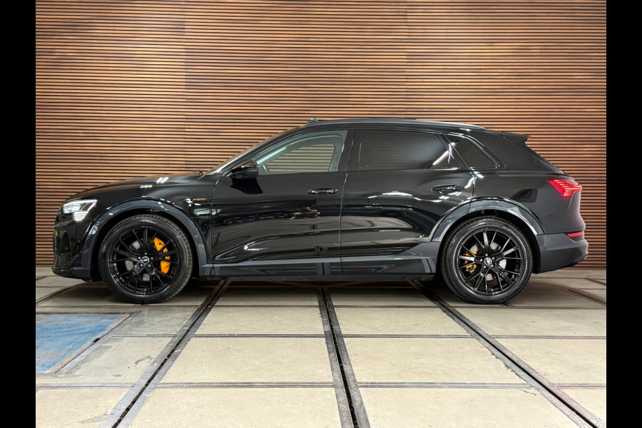 Audi e-tron 55 quattro S Black edition 95 kWh | 408PK | Pano | Ambient | Trekhaak | 21” | Matrix LED | 360° | Luchtvering |