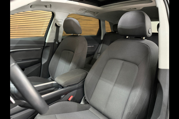 Audi e-tron 55 quattro S Black edition 95 kWh | 408PK | Pano | Ambient | Trekhaak | 21” | Matrix LED | 360° | Luchtvering |