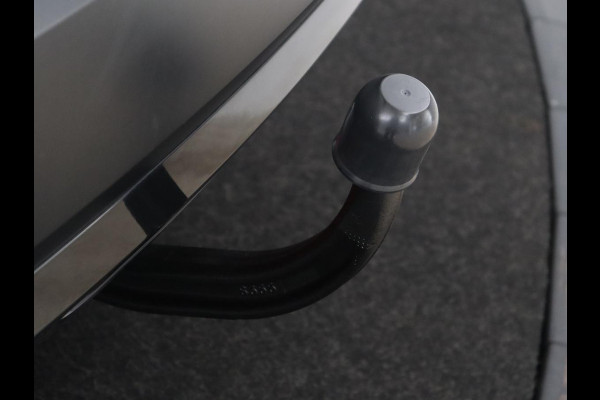 Citroën C4 1.2 Puretech Feel Pack | Automaat | Trekhaak | Camera | Head-up display |