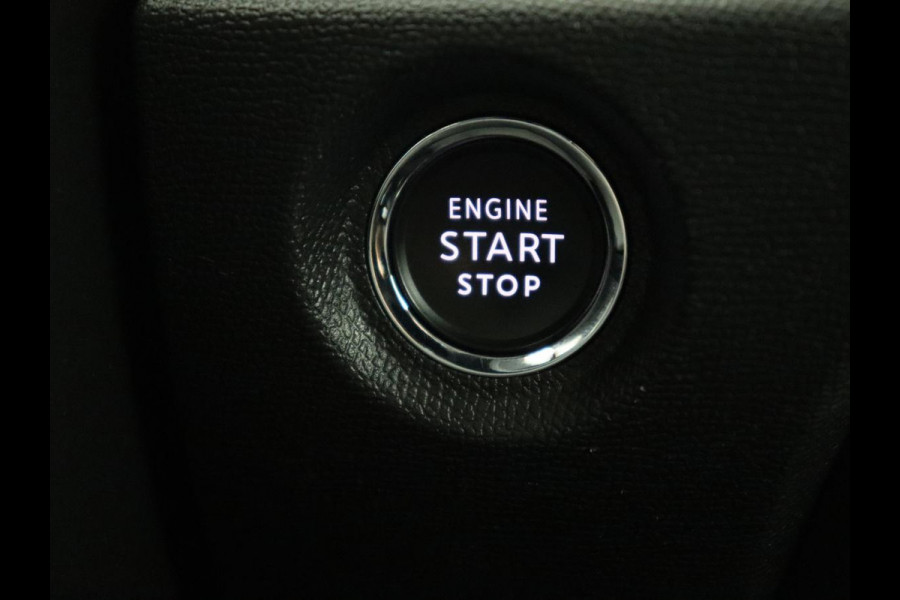 Citroën C4 1.2 Puretech Feel Pack | Automaat | Trekhaak | Camera | Head-up display |