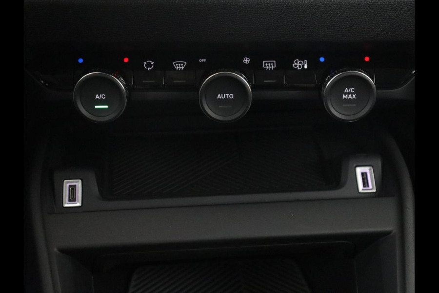 Citroën C4 1.2 Puretech Feel Pack | Automaat | Trekhaak | Camera | Head-up display |