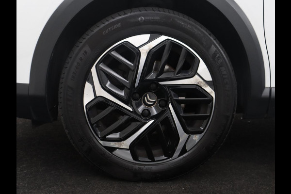 Citroën C4 1.2 Puretech Feel Pack | Automaat | Trekhaak | Camera | Head-up display |