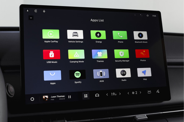 GEELY Starray EM-i 1.5 Pro PHEV | 83km Elektrisch | 360° Camera | Stoel-+Stuurverwarming | Adaptive Cruise | Leer | NAV+Carplay | 18" | 7540