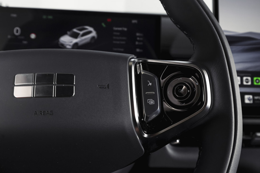 GEELY Starray EM-i 1.5 Pro PHEV | 83km Elektrisch | 360° Camera | Stoel-+Stuurverwarming | Adaptive Cruise | Leer | NAV+Carplay | 18" | 7540