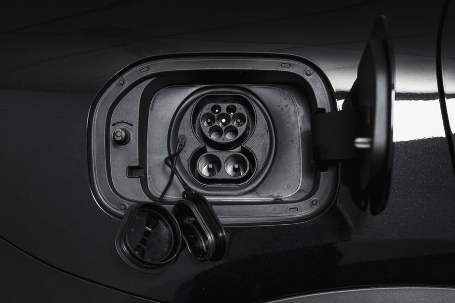 GEELY Starray EM-i 1.5 Pro PHEV | 83km Elektrisch | 360° Camera | Stoel-+Stuurverwarming | Adaptive Cruise | Leer | NAV+Carplay | 18" | 7540