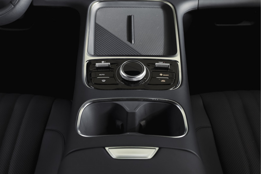 GEELY Starray EM-i 1.5 Pro PHEV | 83km Elektrisch | 360° Camera | Stoel-+Stuurverwarming | Adaptive Cruise | Leer | NAV+Carplay | 18" | 8034