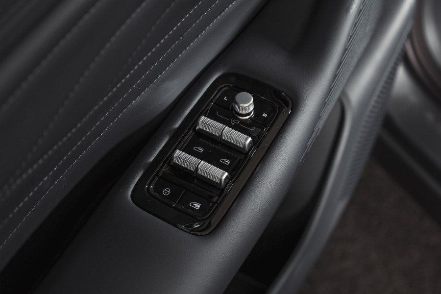 GEELY Starray EM-i 1.5 Pro PHEV | 83km Elektrisch | 360° Camera | Stoel-+Stuurverwarming | Adaptive Cruise | Leer | NAV+Carplay | 18" | 8034