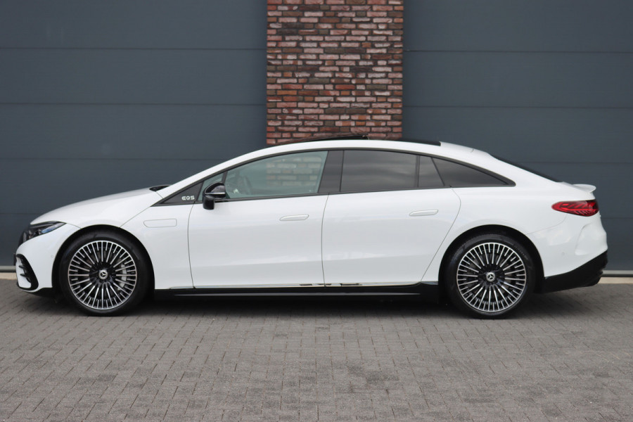 Mercedes-Benz EQS 500 4MATIC AMG Line 108 kWh | Luchtvering | Distronic+ | Hyperscreen | Achterasbesturing | Nekverwarming | Stoelventilatie | Massage | MBUX Tablet | Burmester | Vlakkenverwarming |