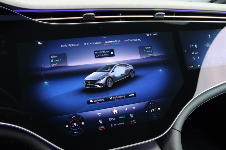 Mercedes-Benz EQS 500 4MATIC AMG Line 108 kWh | Luchtvering | Distronic+ | Hyperscreen | Achterasbesturing | Nekverwarming | Stoelventilatie | Massage | MBUX Tablet | Burmester | Vlakkenverwarming |