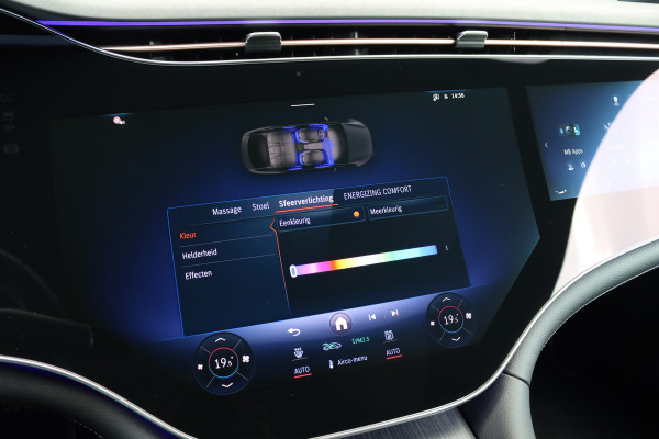 Mercedes-Benz EQS 500 4MATIC AMG Line 108 kWh | Luchtvering | Distronic+ | Hyperscreen | Achterasbesturing | Nekverwarming | Stoelventilatie | Massage | MBUX Tablet | Burmester | Vlakkenverwarming |