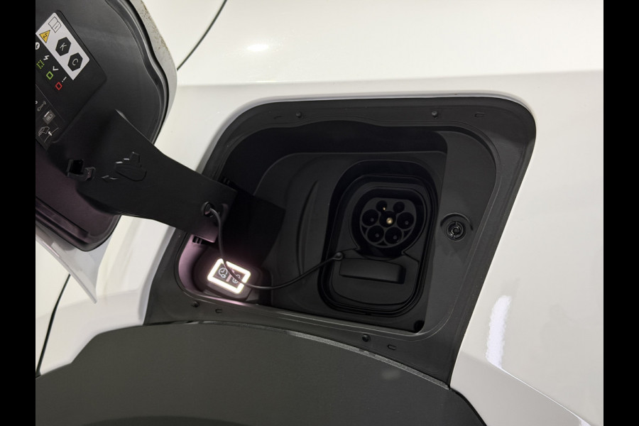 Opel Mokka-e GS Line 50-kWh 11kw bl. | ACC | Keyless | Stoelen & stuur verwarmd