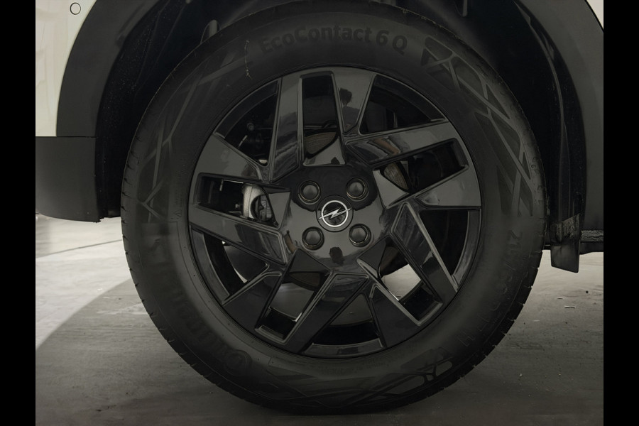 Opel Mokka-e GS Line 50-kWh 11kw bl. | ACC | Keyless | Stoelen & stuur verwarmd