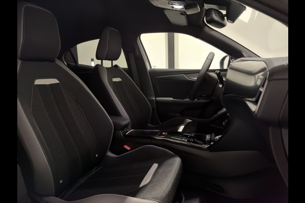 Opel Mokka-e GS Line 50-kWh 11kw bl. | ACC | Keyless | Stoelen & stuur verwarmd