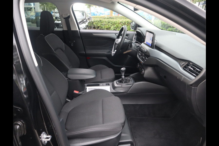 Ford FOCUS Wagon 1.0 EcoBoost Hybrid Titanium Style Navi / Carplay / Blis / Afn.Trekh / Adap. Cruise / Mild-Hybride