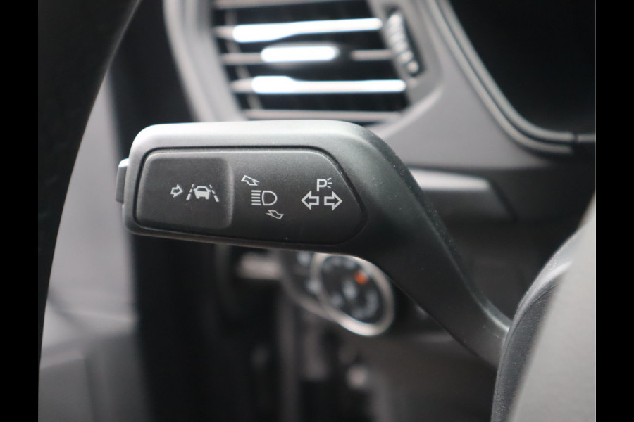 Ford FOCUS Wagon 1.0 EcoBoost Hybrid Titanium Style Navi / Carplay / Blis / Afn.Trekh / Adap. Cruise / Mild-Hybride