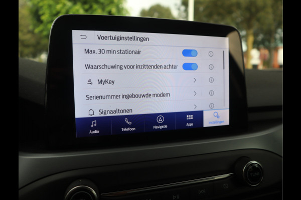 Ford FOCUS Wagon 1.0 EcoBoost Hybrid Titanium Style Navi / Carplay / Blis / Afn.Trekh / Adap. Cruise / Mild-Hybride