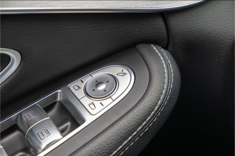 Mercedes-Benz C-Klasse Estate 200 AMG Sportpakket, Distronic, Trekhaak, Camera Facelift