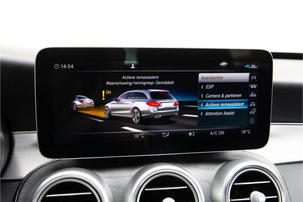 Mercedes-Benz C-Klasse Estate 200 AMG Sportpakket, Distronic, Trekhaak, Camera Facelift