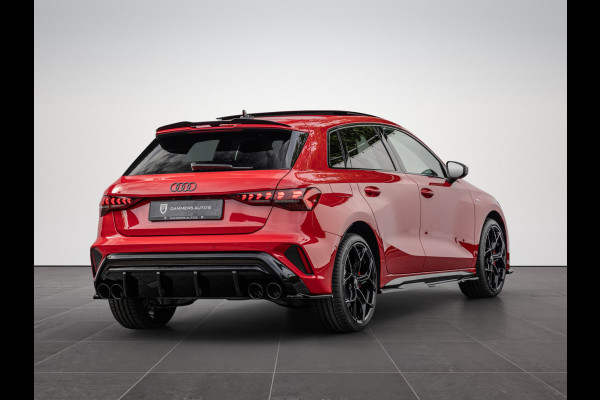 Audi A3 Sportback 45 TFSI e S edition Competition Pano S-stoelen Ambiente ACC