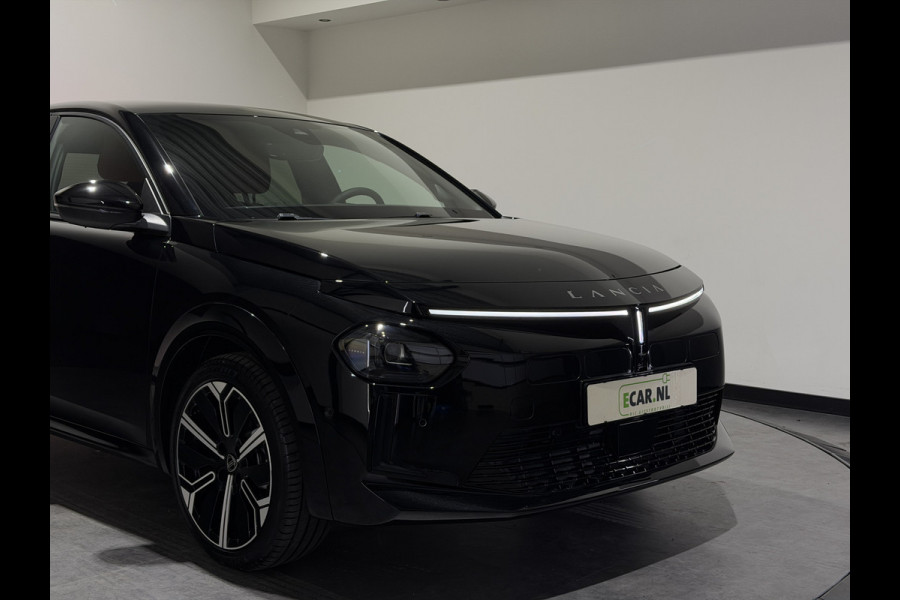 Lancia Ypsilon LX 51 kWh | Keyless | Velours bekleding | Stoelen verwarmd | Elektr. stoelen