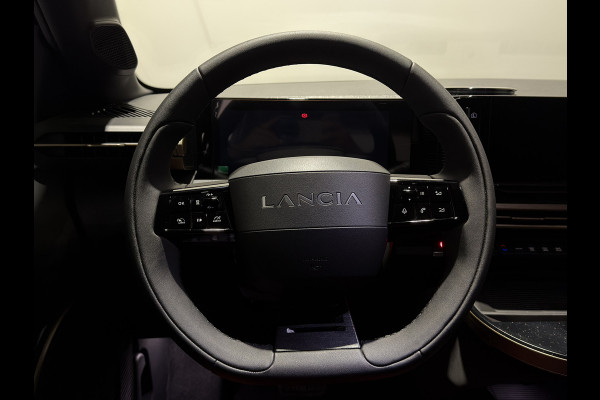 Lancia Ypsilon LX 51 kWh | Keyless | Velours bekleding | Stoelen verwarmd | Elektr. stoelen
