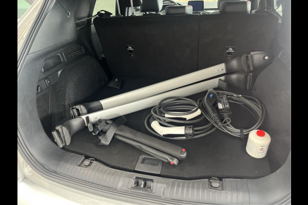 Ford Kuga 2.5 PHEV ST-Line X Winter Pack | Panorama Dak | Navigatie.
