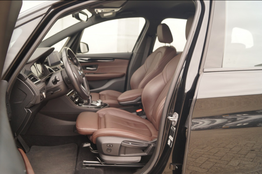 BMW 2 Serie Gran Tourer 218i Automaat Business Edition Plus -LEER-ECC-LED-NAVI-CAM-