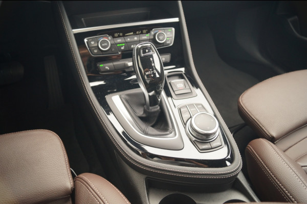 BMW 2 Serie Gran Tourer 218i Automaat Business Edition Plus -LEER-ECC-LED-NAVI-CAM-