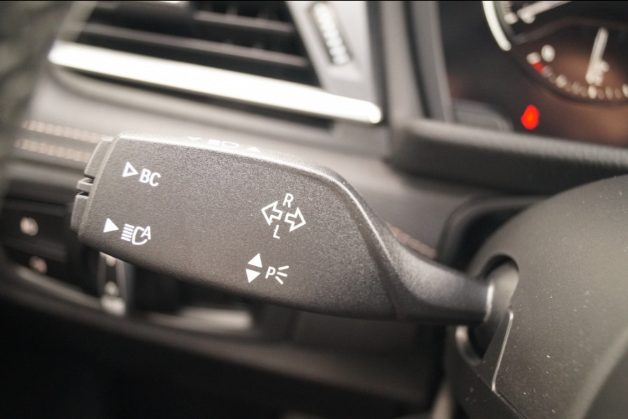 BMW 2 Serie Gran Tourer 218i Automaat Business Edition Plus -LEER-ECC-LED-NAVI-CAM-