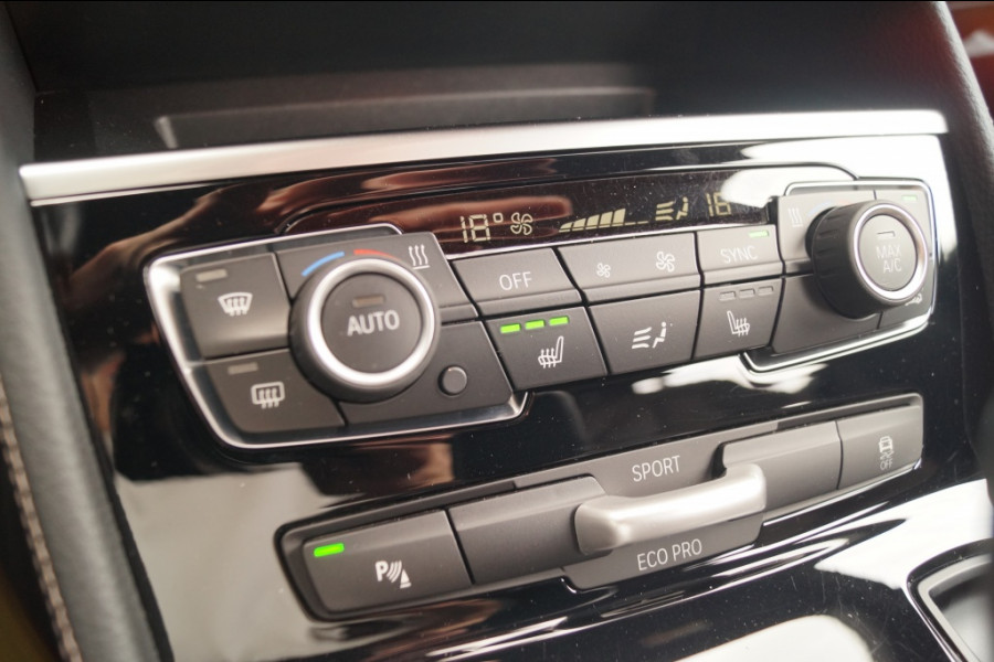 BMW 2 Serie Gran Tourer 218i Automaat Business Edition Plus -LEER-ECC-LED-NAVI-CAM-