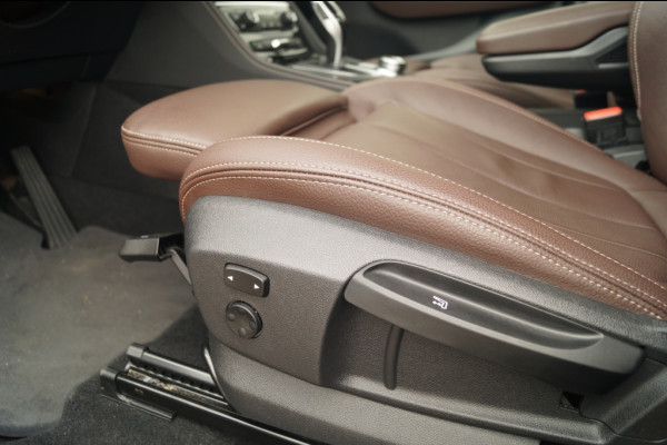 BMW 2 Serie Gran Tourer 218i Automaat Business Edition Plus -LEER-ECC-LED-NAVI-CAM-
