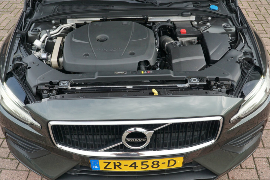 Volvo V60 2.0 T5 250 PK BEAUTY