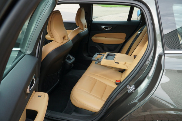 Volvo V60 2.0 T5 250 PK BEAUTY