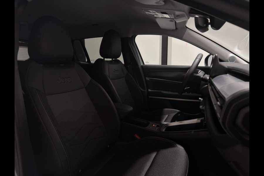Jeep Avenger Altitude 54 kWh | Warmtepomp | Keyless | Stoelen verwarmd | LED