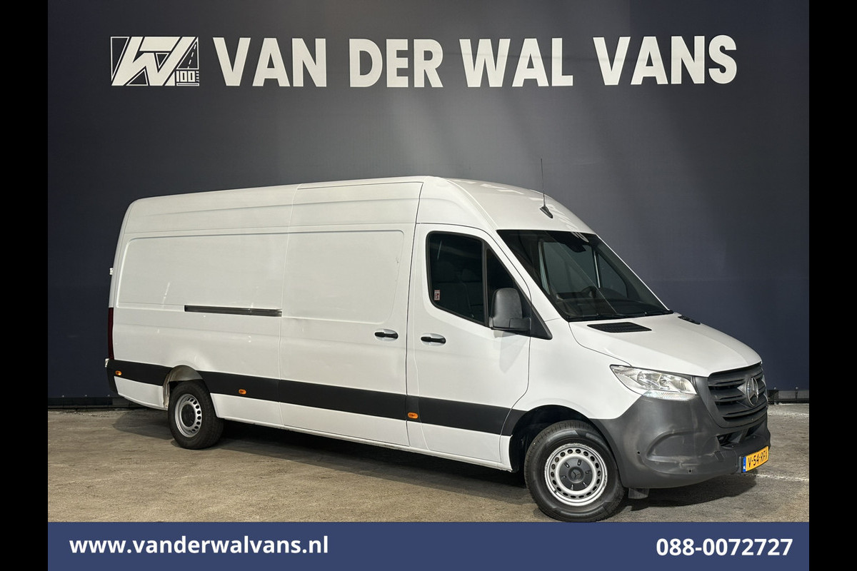 Mercedes-Benz Sprinter 314 CDI 143pk L3H2 Euro6 Airco | Camera | Apple Carplay | Android Auto Parkeersensoren, Bijrijdersbank