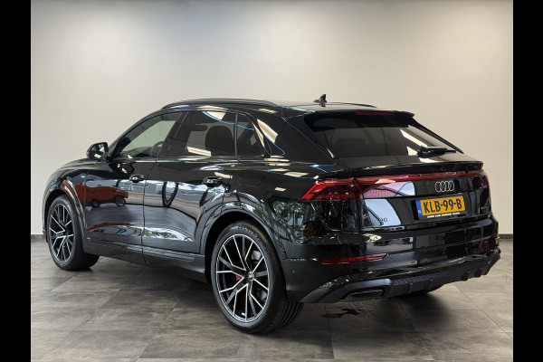 Audi Q8 60 TFSI e quattro Pro Line S Competition ACC Panoramadak 4 Wiel besturing