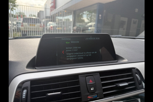 BMW 1-serie 118i High Executive | Dakraam | Leder | LED
