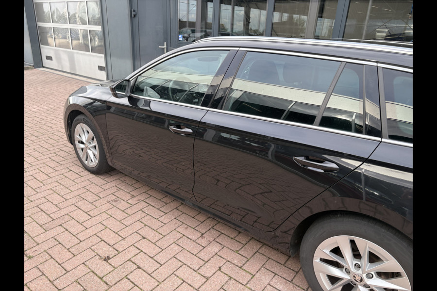 Škoda Octavia Combi 1.0 TSi Bns.Edition Plus CAMERA/KEYLESS/ADAPT.CRUISE/TREKHAAK/WINTERPACK