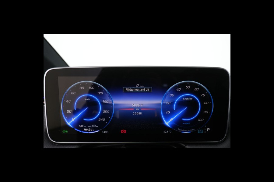 Mercedes-Benz EQE 300 AMG 90 kWh AMG Line | Night Pakket | Panorama Schuif-Kanteldak | Alarm | Sfeerverlichting | Stoelverwarming. Inclusief 24 maanden MB Certified garantie voor Europa.