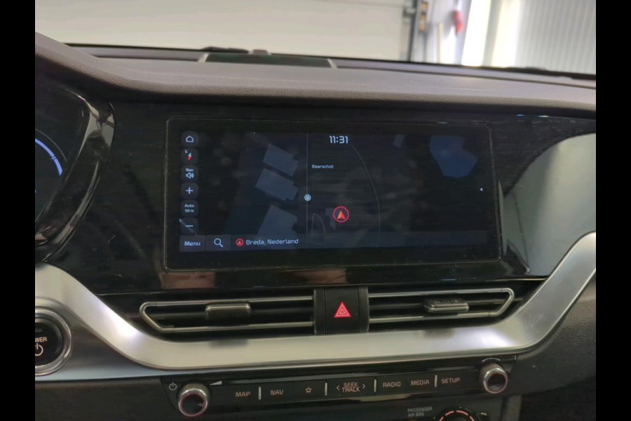 Kia e-Niro DynamicPlusLine 64 kWh | SOH 100% | Trekhaak | Warmtepomp | Schuif-Kantel Dak |