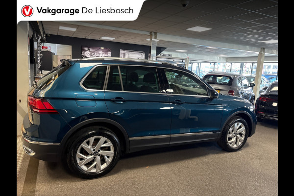 Volkswagen Tiguan 1.4 TSI eHybridbBusiness+ / navi / camera / carplay / stoelverw. / IQ light
