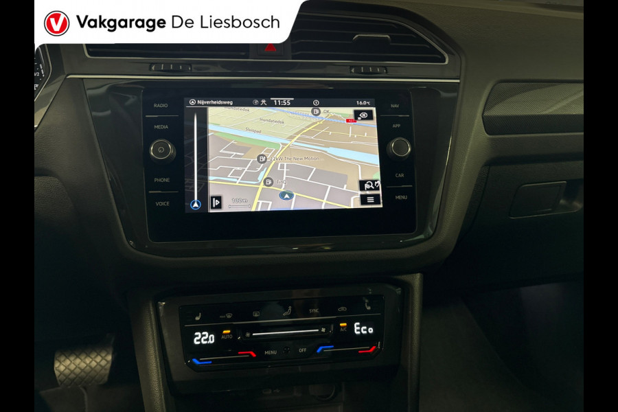 Volkswagen Tiguan 1.4 TSI eHybridbBusiness+ / navi / camera / carplay / stoelverw. / IQ light