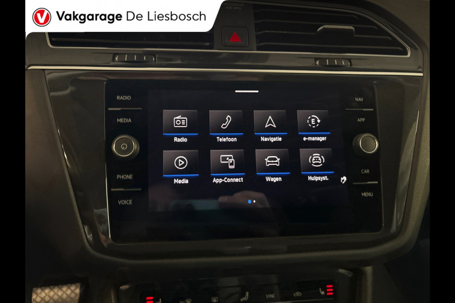 Volkswagen Tiguan 1.4 TSI eHybridbBusiness+ / navi / camera / carplay / stoelverw. / IQ light