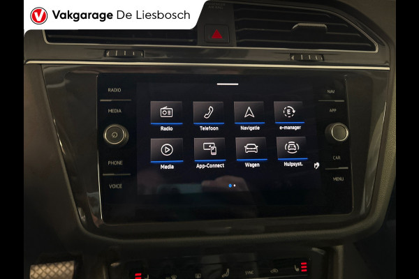 Volkswagen Tiguan 1.4 TSI eHybridbBusiness+ / navi / camera / carplay / stoelverw. / IQ light