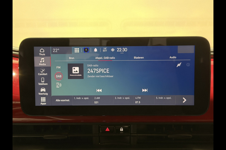 Fiat 500 3+1 42 kWh | Apple CarPlay - Android Auto | Stoelen verwarmd | Dodehoek detectie
