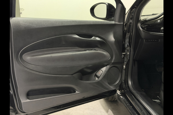 Fiat 500 3+1 42 kWh | Apple CarPlay - Android Auto | Stoelen verwarmd | Dodehoek detectie