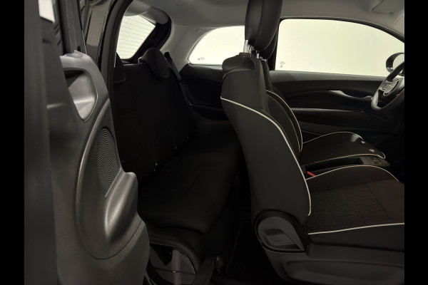 Fiat 500 3+1 42 kWh | Apple CarPlay - Android Auto | Stoelen verwarmd | Dodehoek detectie
