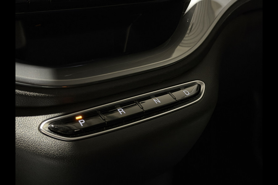Fiat 500 3+1 42 kWh | Apple CarPlay - Android Auto | Stoelen verwarmd | Dodehoek detectie