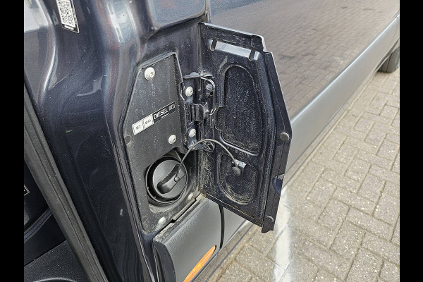 Mercedes-Benz Sprinter 315 L3H2 Mbux Navi Automaat Airco Camera 3-Zits/ Leer Euro6!